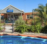 COMFORT INN COACH AND BUSHMANS - Airlie Beach Holiday