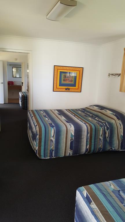 Siesta Villa Motel - Airlie Beach Holiday 6