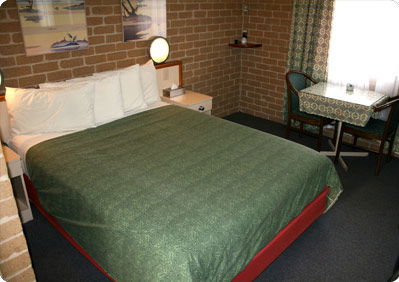 Grand Manor Motor Inn - Airlie Beach Holiday 7