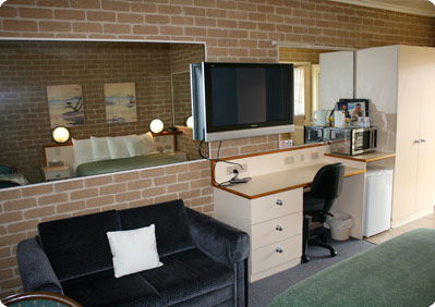 Grand Manor Motor Inn - Airlie Beach Holiday 3
