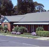 Hepburn Springs Motor Inn - Airlie Beach Holiday