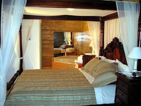 Corinium Roman Villa - Airlie Beach Holiday 0