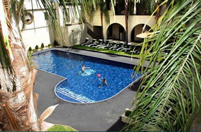 LIFESTYLE GRAND PTY LTD - Airlie Beach Holiday 2