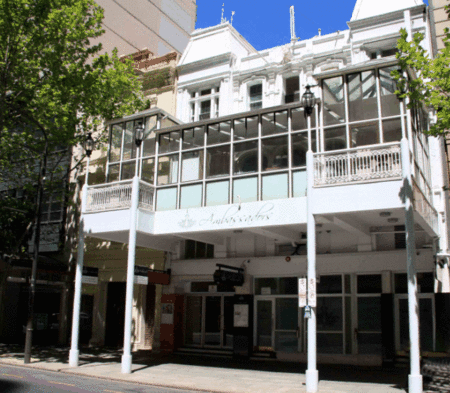 Ambassadors Hotel - Airlie Beach Holiday