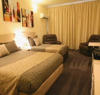 Adelaide Granada Motor Inn - Airlie Beach Holiday