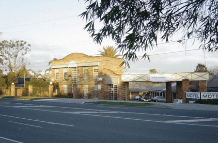 Comfort Inn Greensborough - Airlie Beach Holiday