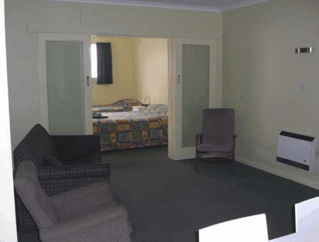 High Street Motel - Airlie Beach Holiday