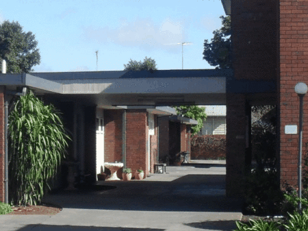 Kardinia Park Motel - Airlie Beach Holiday 1