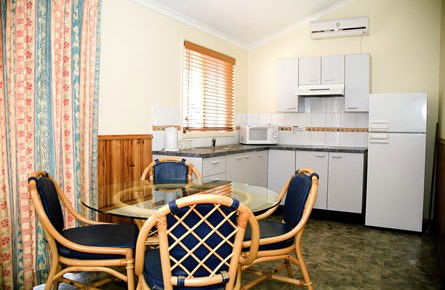 The Entrance NSW Airlie Beach Holiday