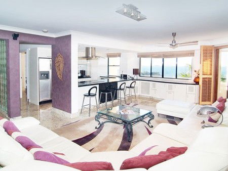 Mediterranean Resorts - Airlie Beach Holiday 1