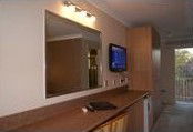 Gosford Palms Motor Inn - Airlie Beach Holiday 3