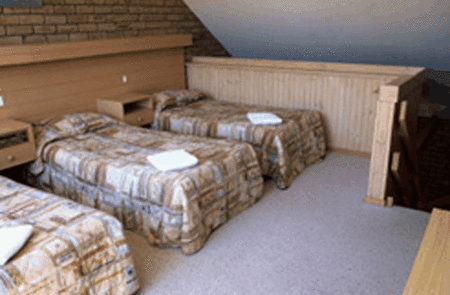 Flinders Cove Motel - Airlie Beach Holiday