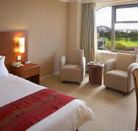 Bayview Boulevard Sydney - Airlie Beach Holiday