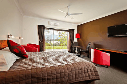Bellingen Valley Lodge - Airlie Beach Holiday