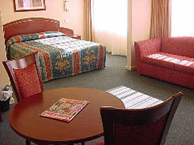 Deakin ACT Airlie Beach Holiday
