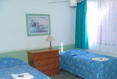 Mylos Holiday Apartments - Airlie Beach Holiday 0