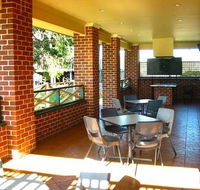 Cobargo Hotel Motel - Airlie Beach Holiday