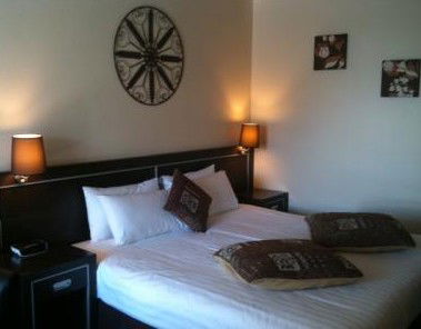 Golden West Motor Inn - Airlie Beach Holiday 3