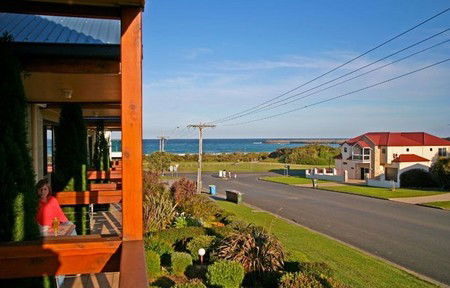 Seaview Motel & Apartments - Airlie Beach Holiday 3