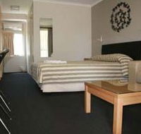Queensgate Motel - Airlie Beach Holiday