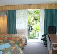 Coachman Motel - Airlie Beach Holiday