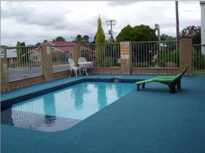 Tenterfield NSW Airlie Beach Holiday