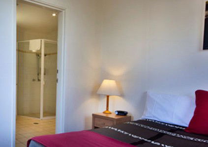 Toronto NSW Airlie Beach Holiday