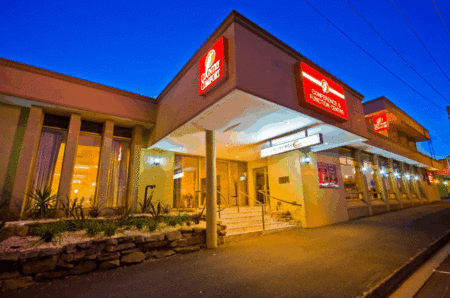 Mid City Warrnambool - Airlie Beach Holiday