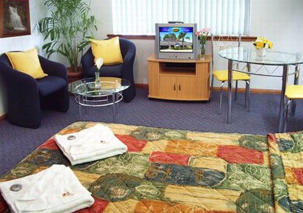 Lindy Lodge Motel And Function Centre - Airlie Beach Holiday 0