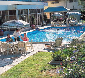 Chifley On South Terrace - Airlie Beach Holiday 4