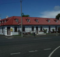 Caledonian Inn Hotel Motel - Airlie Beach Holiday