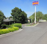 Farnham Court Motel - Airlie Beach Holiday