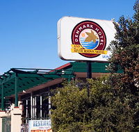 Denmark Hotel  River Rooms Motel - Airlie Beach Holiday