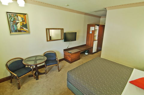 Heritage Country Motel - Airlie Beach Holiday 0