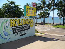 Townsville Seaside Holiday Apartments - Airlie Beach Holiday 3