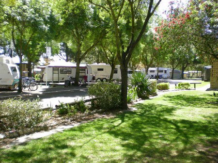 BIG 4 Barossa Tourist Park - Airlie Beach Holiday 1