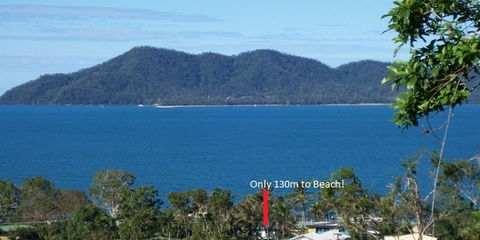 Montage Beach Apartments - Airlie Beach Holiday 2
