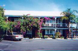 Antigua QLD Airlie Beach Holiday