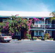 Mineral Sands Motel - Airlie Beach Holiday