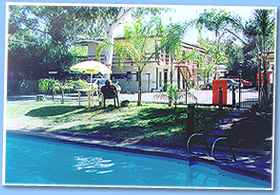 Toddy's Backpackers Resort - Airlie Beach Holiday 0