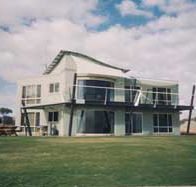 Moonta Bay Escape - Airlie Beach Holiday