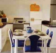 Riverbush Cottages - Airlie Beach Holiday