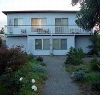 Salty Grape Beach House - Airlie Beach Holiday