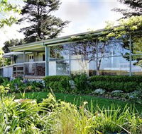 Welcome Springs Remedial Massage and BB Accommodation - Airlie Beach Holiday
