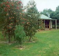 Murray's Country Cottages - Airlie Beach Holiday
