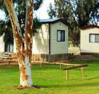 Loxton Riverfront Caravan Park - Airlie Beach Holiday