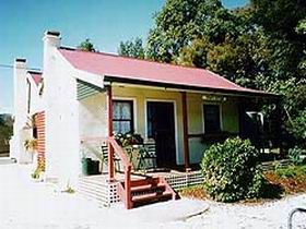 Trinity Cottage - Airlie Beach Holiday 0