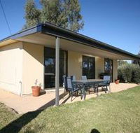 Toolunka Estate Cottage - Airlie Beach Holiday