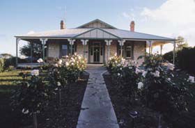 Macgillivray SA Airlie Beach Holiday