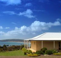 Seascape Lodge on Emu Bay - Airlie Beach Holiday